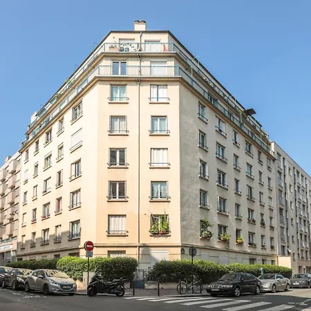 Appartement Guestready - Appt Charmant Avec Balcon Parijs
