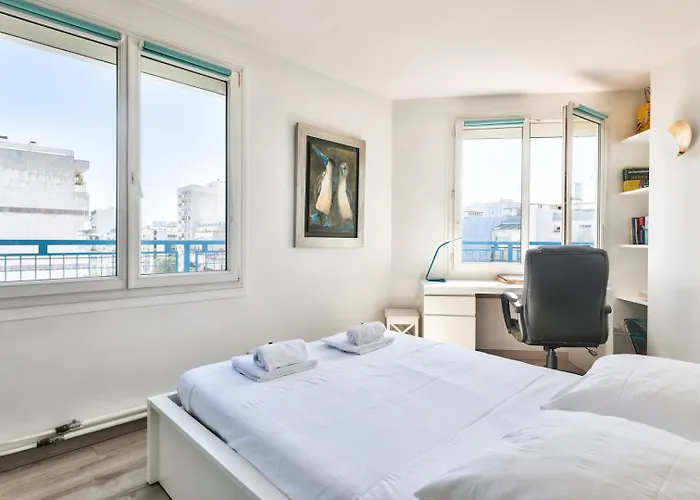 Guestready - Appt Charmant Avec Balcon Paris